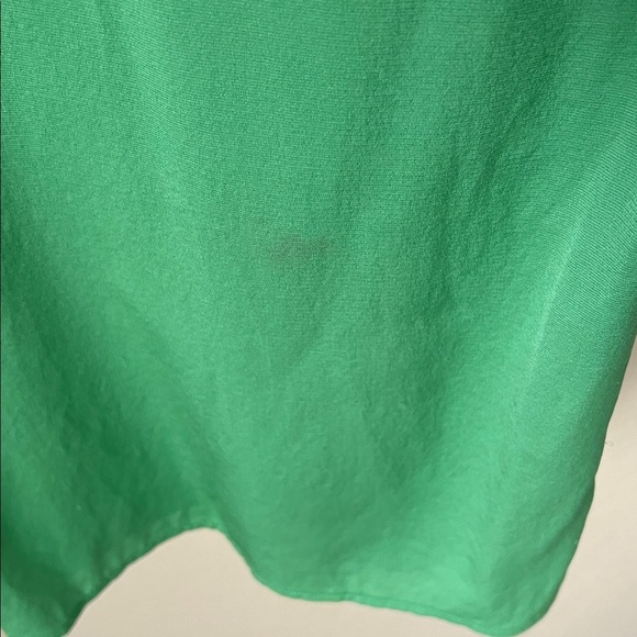 St. John sport vintage silk stretch green button blouse - Picture 7 of 12